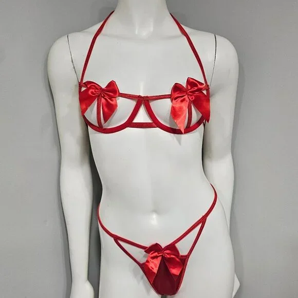 UnWrap Me Lingerie Set - Picture 2 of 6